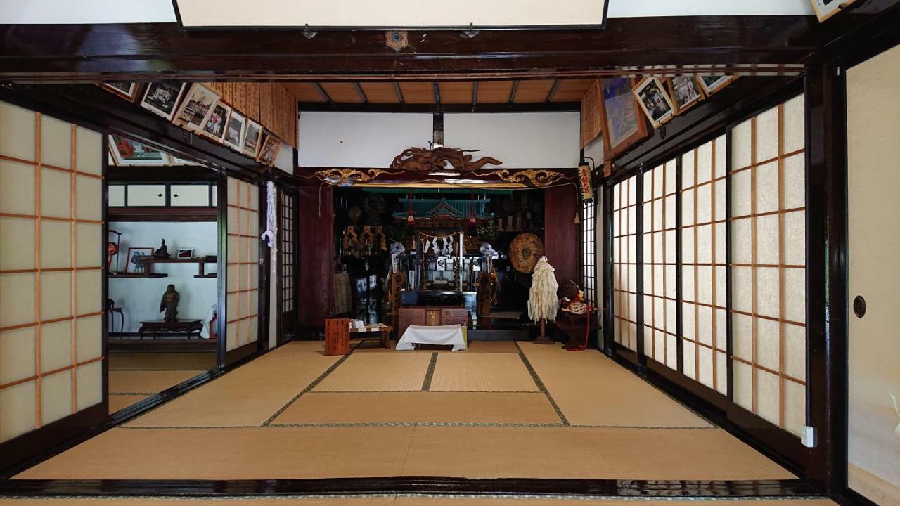 Hotel Shukubo Daishinbo Tsuruoka Esterno foto